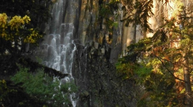 Palisade Falls